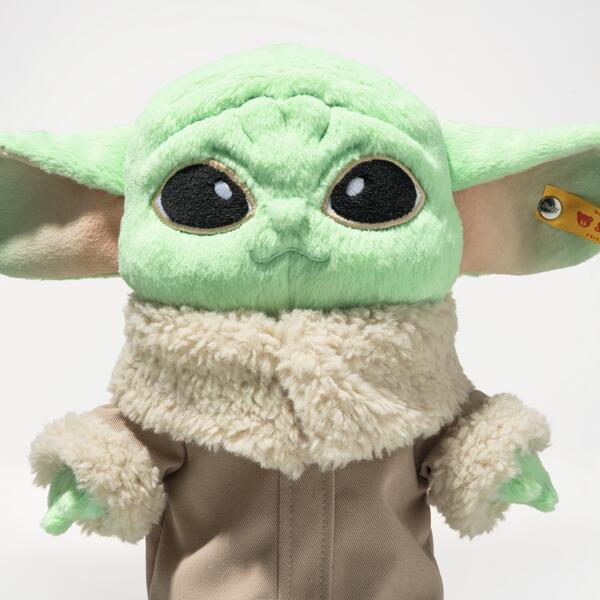 Steiff Grogu Star Wars (FREE Gift box worth £13.00) 25cm Green Plush New Limited Run - Image 7